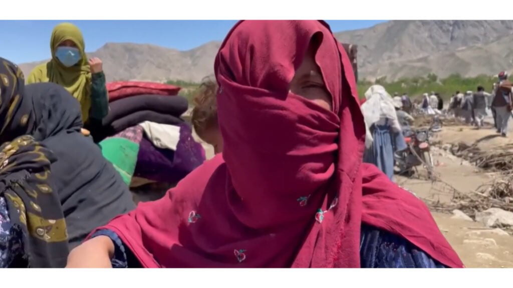 Desperate women waiting for assistance after the devastating Baghlan floods, which have displaced thousands and left many in urgent need of aid. 